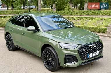 Внедорожник / Кроссовер Audi Q5 2021 в 