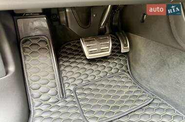 Внедорожник / Кроссовер Audi Q5 2021 в 