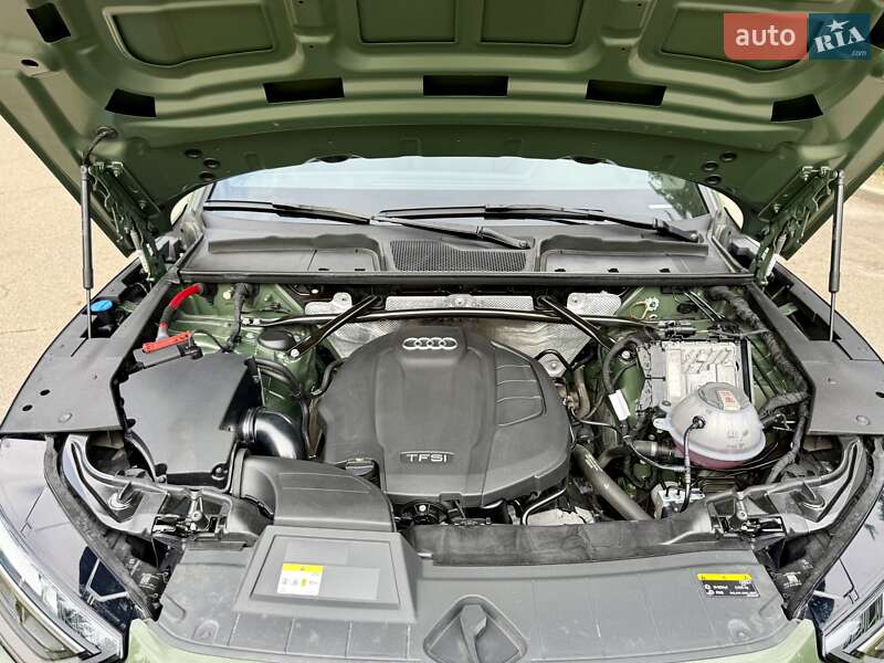 Позашляховик / Кросовер Audi Q5 2021 в Києві