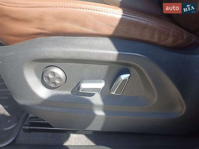 Позашляховик / Кросовер Audi Q5 2014 в Стрию