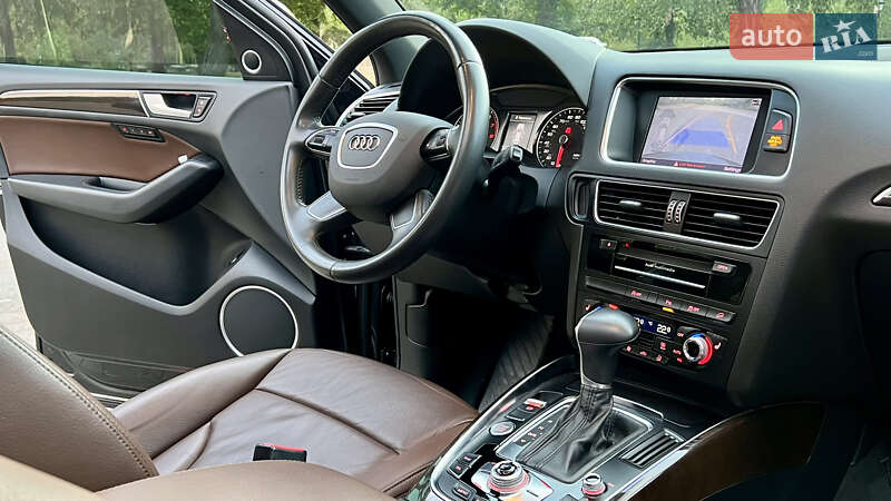 Позашляховик / Кросовер Audi Q5 2014 в Кривому Розі