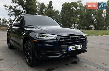 Позашляховик / Кросовер Audi Q5 2018 в Горішніх Плавнях