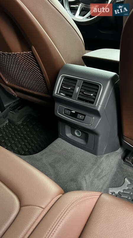 Внедорожник / Кроссовер Audi Q5 2018 в Горишних Плавнях