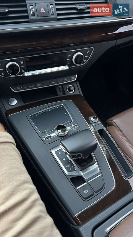 Внедорожник / Кроссовер Audi Q5 2018 в Горишних Плавнях