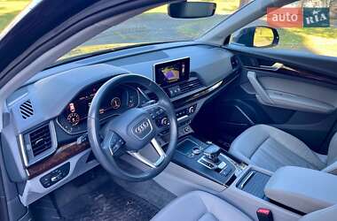 Внедорожник / Кроссовер Audi Q5 2019 в 