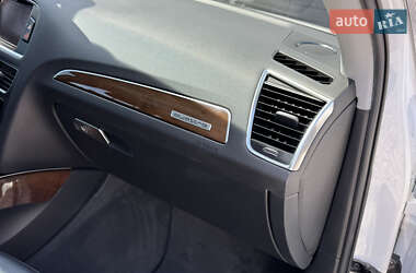 Внедорожник / Кроссовер Audi Q5 2015 в 