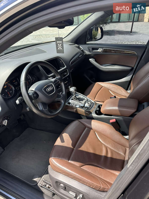 Внедорожник / Кроссовер Audi Q5 2012 в Хмельницком