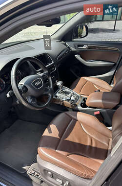 Позашляховик / Кросовер Audi Q5 2012 в 