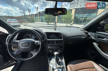 Позашляховик / Кросовер Audi Q5 2012 в 