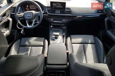 Внедорожник / Кроссовер Audi Q5 2019 в 