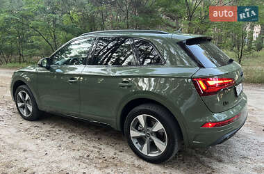 Внедорожник / Кроссовер Audi Q5 2023 в 