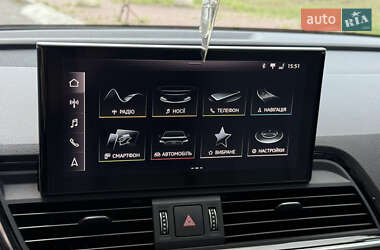 Внедорожник / Кроссовер Audi Q5 2021 в 