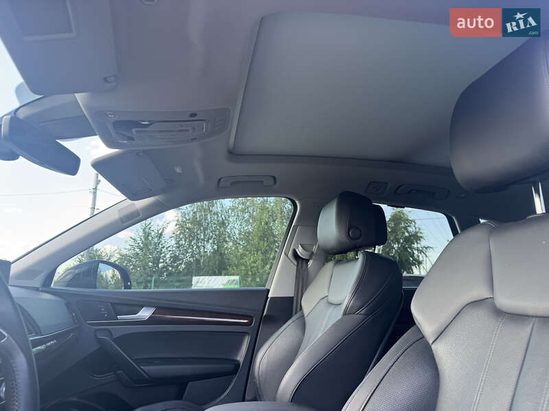 Внедорожник / Кроссовер Audi Q5 2018 в Луцке