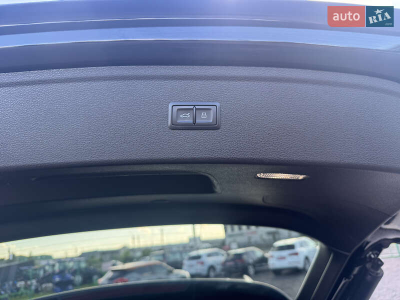 Внедорожник / Кроссовер Audi Q5 2018 в Луцке