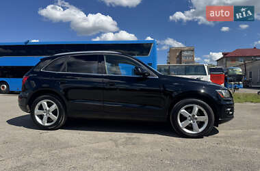 Внедорожник / Кроссовер Audi Q5 2012 в 