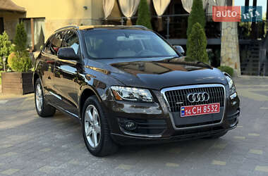 Внедорожник / Кроссовер Audi Q5 2012 в 
