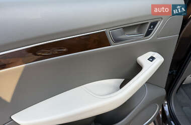 Внедорожник / Кроссовер Audi Q5 2012 в 