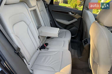 Внедорожник / Кроссовер Audi Q5 2012 в 