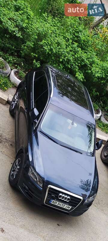 Внедорожник / Кроссовер Audi Q5 2012 в 