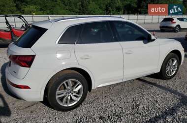 Внедорожник / Кроссовер Audi Q5 2020 в 