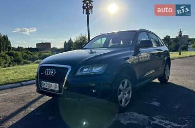 Внедорожник / Кроссовер Audi Q5 2010 в 