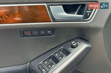 Внедорожник / Кроссовер Audi Q5 2012 в 