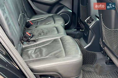 Внедорожник / Кроссовер Audi Q5 2012 в 