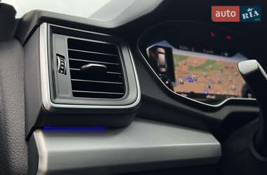 Внедорожник / Кроссовер Audi Q5 2020 в 
