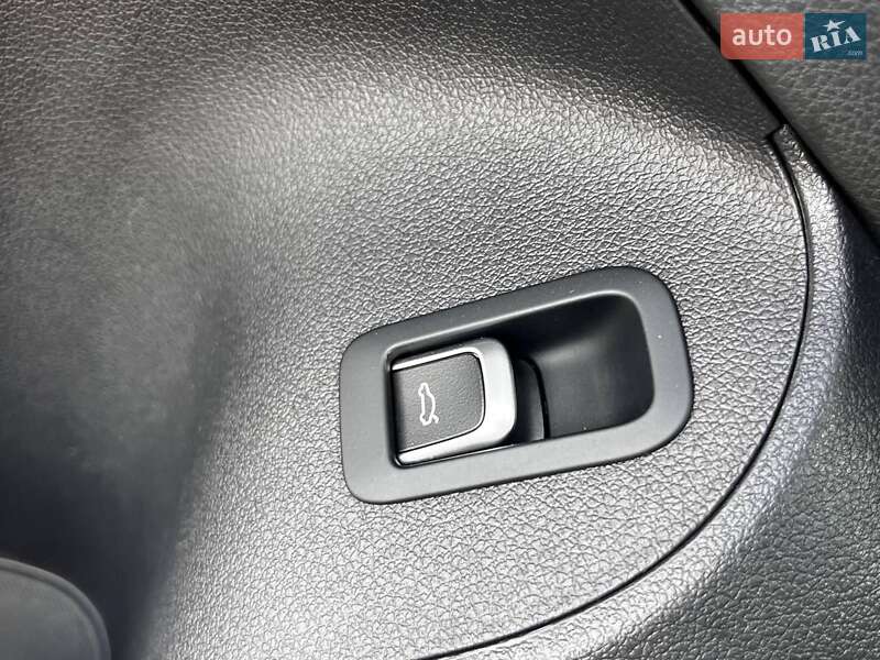 Позашляховик / Кросовер Audi Q5 2014 в Луцьку