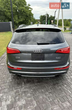 Внедорожник / Кроссовер Audi Q5 2015 в 