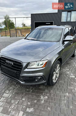 Внедорожник / Кроссовер Audi Q5 2015 в 