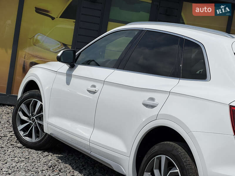 Позашляховик / Кросовер Audi Q5 2020 в Стрию