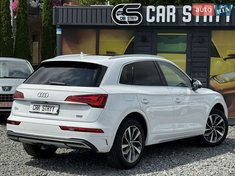 Позашляховик / Кросовер Audi Q5 2020 в Стрию