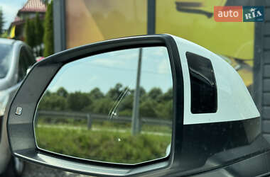 Внедорожник / Кроссовер Audi Q5 2020 в 