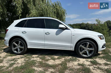 Внедорожник / Кроссовер Audi Q5 2015 в 