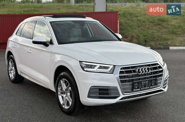 Внедорожник / Кроссовер Audi Q5 2019 в 