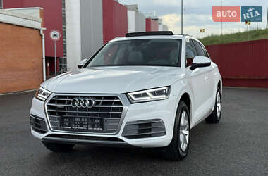 Внедорожник / Кроссовер Audi Q5 2019 в 