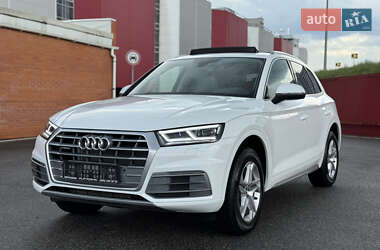 Внедорожник / Кроссовер Audi Q5 2019 в 