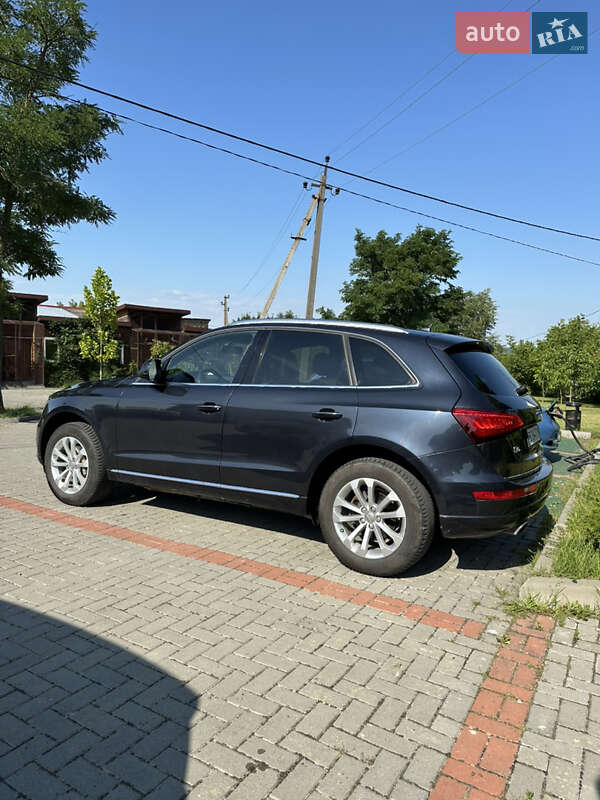 Внедорожник / Кроссовер Audi Q5 2016 в Львове
