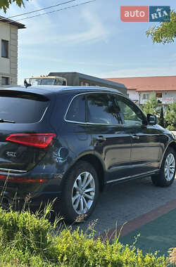Внедорожник / Кроссовер Audi Q5 2016 в 