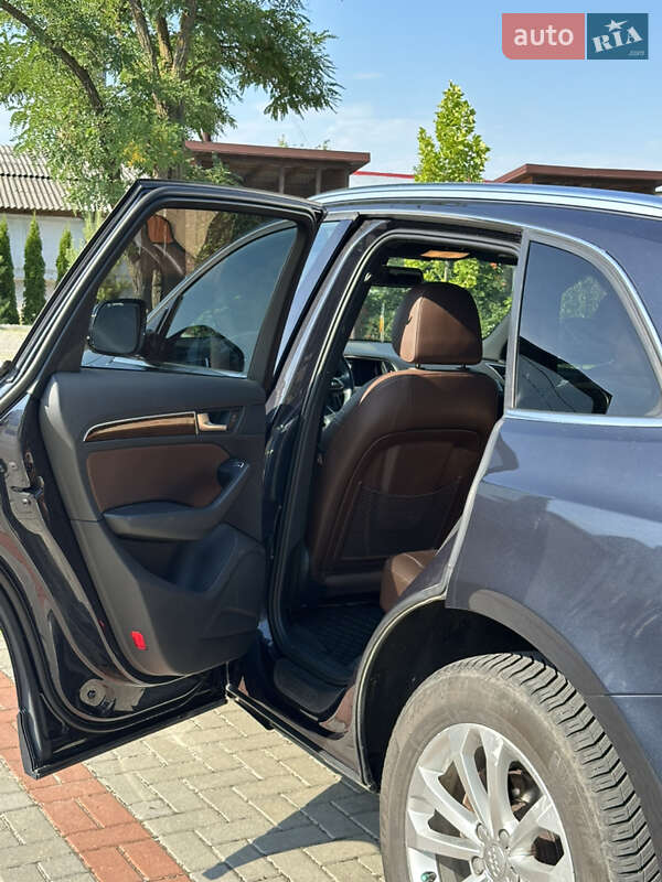 Внедорожник / Кроссовер Audi Q5 2016 в Львове