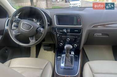 Внедорожник / Кроссовер Audi Q5 2015 в 