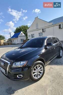 Позашляховик / Кросовер Audi Q5 2010 в 