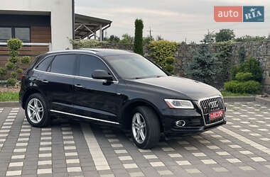 Позашляховик / Кросовер Audi Q5 2016 в 