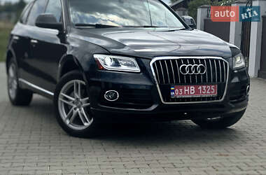 Внедорожник / Кроссовер Audi Q5 2015 в 