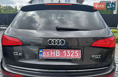 Внедорожник / Кроссовер Audi Q5 2015 в 