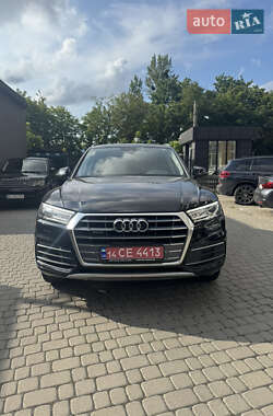 Позашляховик / Кросовер Audi Q5 2018 в Львові