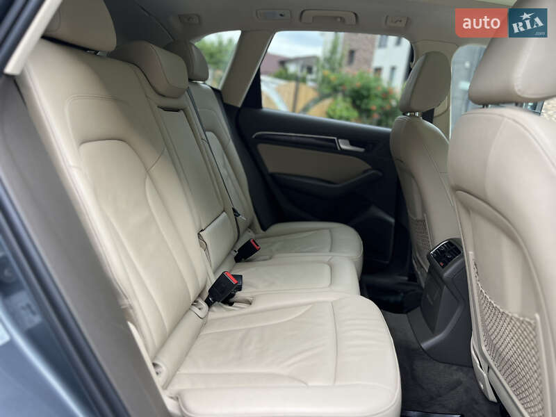 Позашляховик / Кросовер Audi Q5 2013 в Рівному