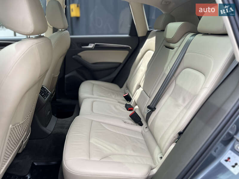 Позашляховик / Кросовер Audi Q5 2013 в Рівному