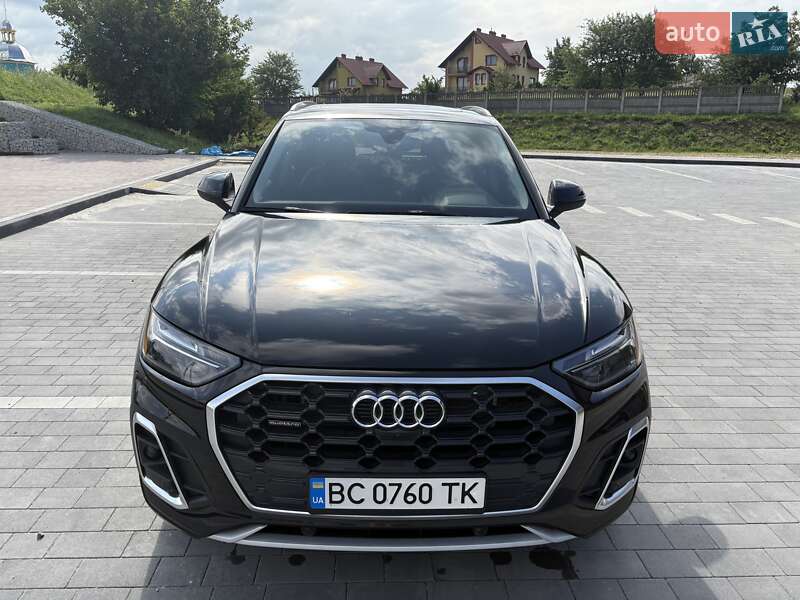 Позашляховик / Кросовер Audi Q5 2021 в Мостиській